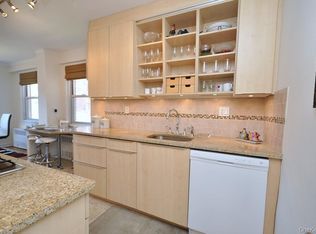 240 Garth Rd APT 6F2, Scarsdale, NY 10583