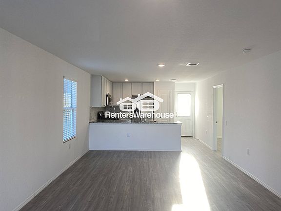 5th image of 5618 Raven Pl