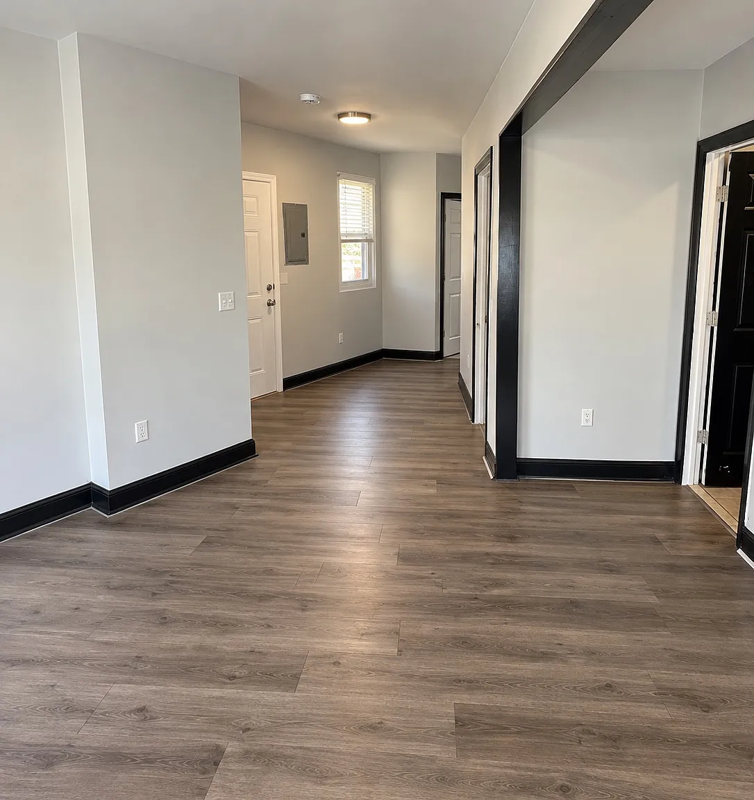 2 bed, $1,800 — Photo 4