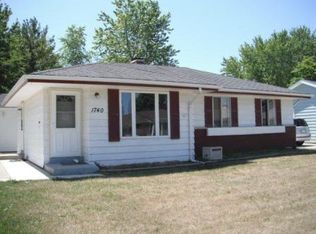 1740 Madison Rd, Kenosha, WI 53140