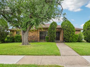 5605 Blair Oaks Dr, The Colony, TX 75056