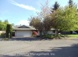 2803 Hewitt Dr, Steilacoom, WA 98388