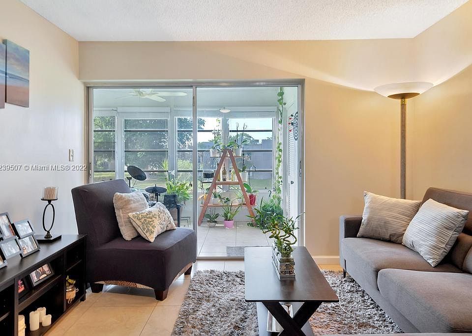 Lago Del Rey Condominiums 2901 Fiore Way Delray Beach FL Zillow