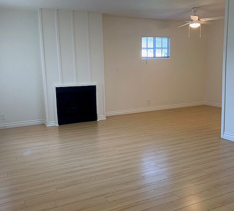 5th image of 1901 Manning Ave