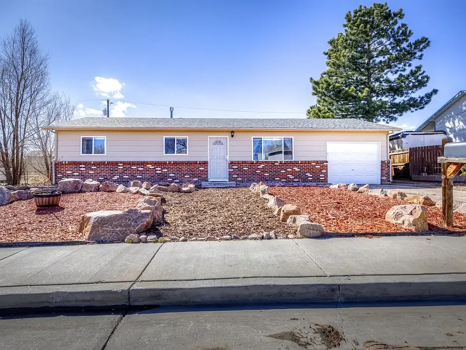 623 Catalina Dr