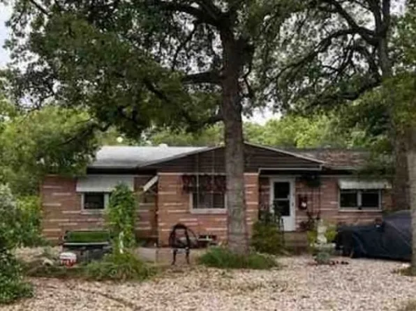 1008 Gaye Ln, Arlington, TX 76012