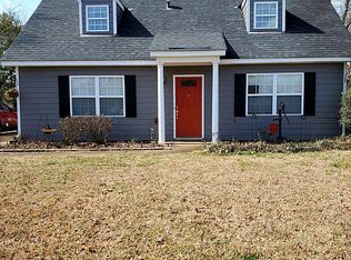 1810 Jenny Dr, Prattville, AL 36066