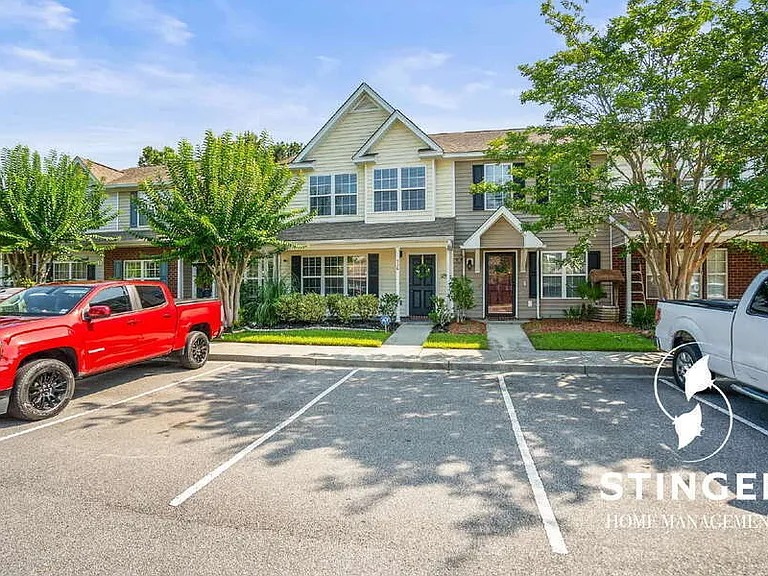 536 Candida Dr — Photo 2