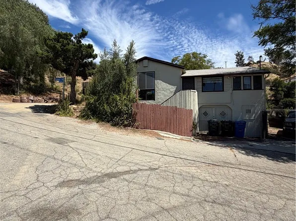 7157 Leota Ln, Canoga Park, CA 91304