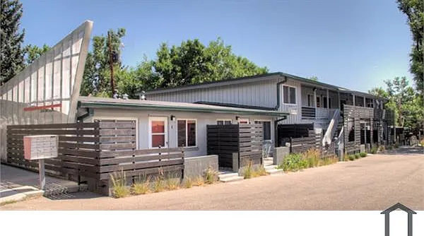 4800 Broadway St — Photo 16