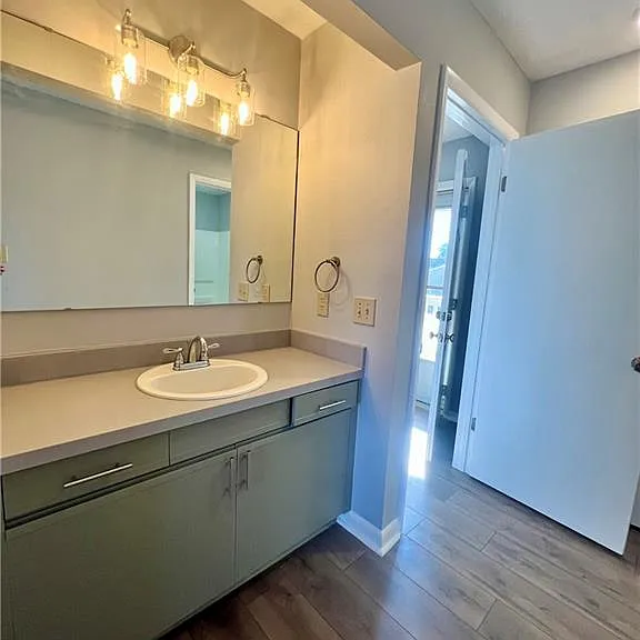 679-6 Bartons Landing Pl — Photo 11