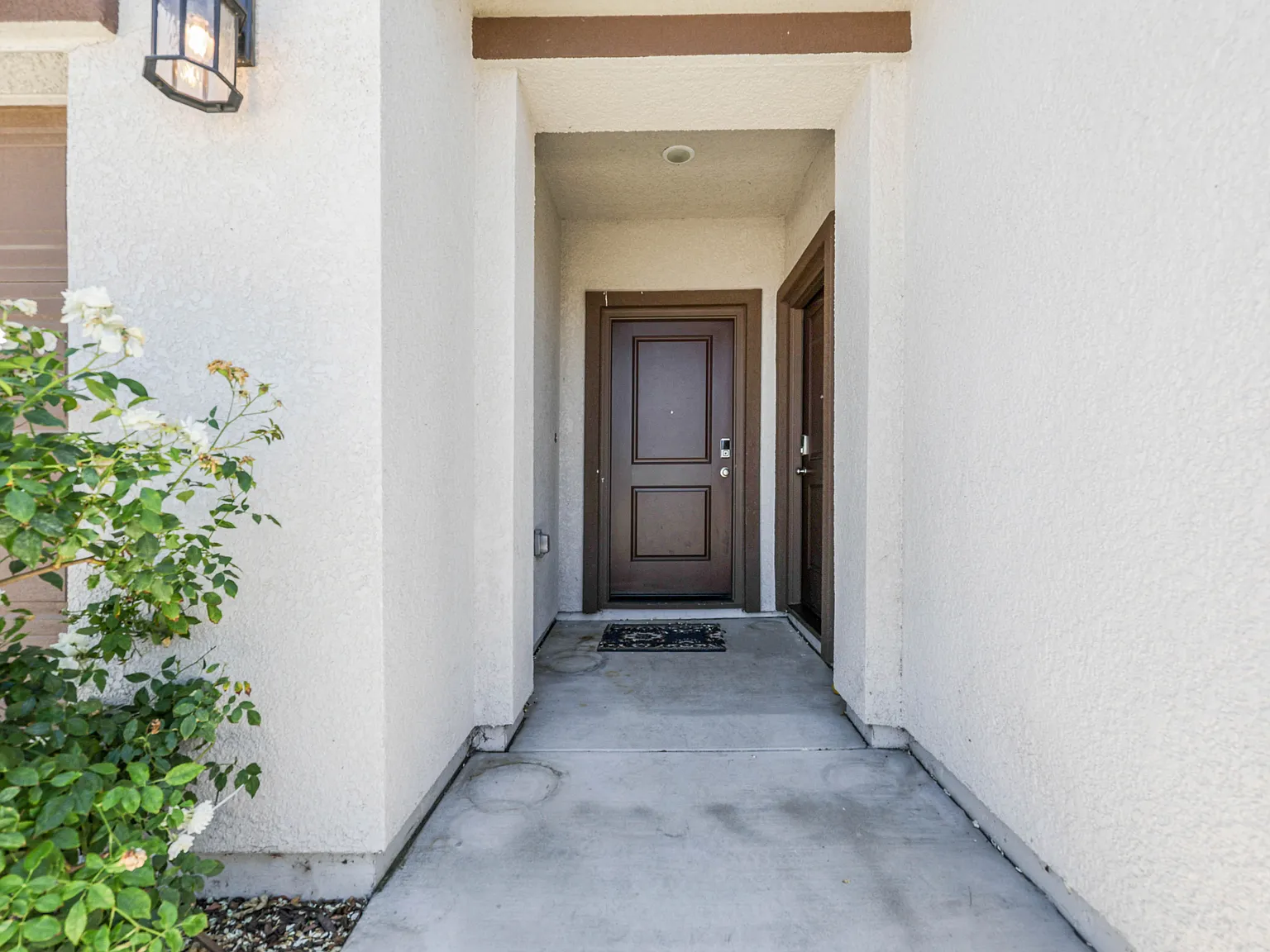 3 bed, 1800 sqft, $2,495 — Photo 4