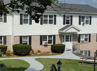 Canandaigua Garden Apartments - 223 Bristol St, Canandaigua, NY 14424