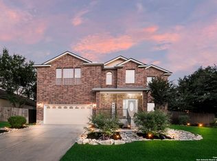 10394 Oakwood Crst, San Antonio, TX 78245