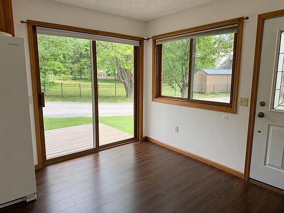 5th image of 9832 Bolger Lake Rd