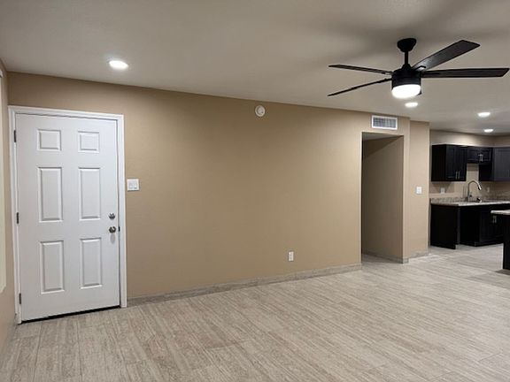 2nd image of 1136 N 61st Ave