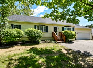 210 1/2 Dover Point Rd, Dover, NH 03820
