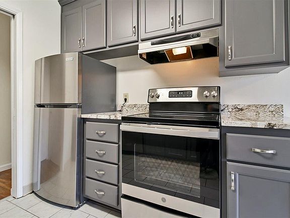 5th image of 7100 Rainbow Dr APT 34
