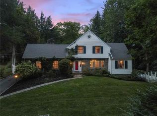 287 Quaker Rd, Chappaqua, NY 10514