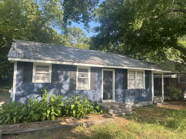 825 Brooks Rd, Columbus, GA 31903