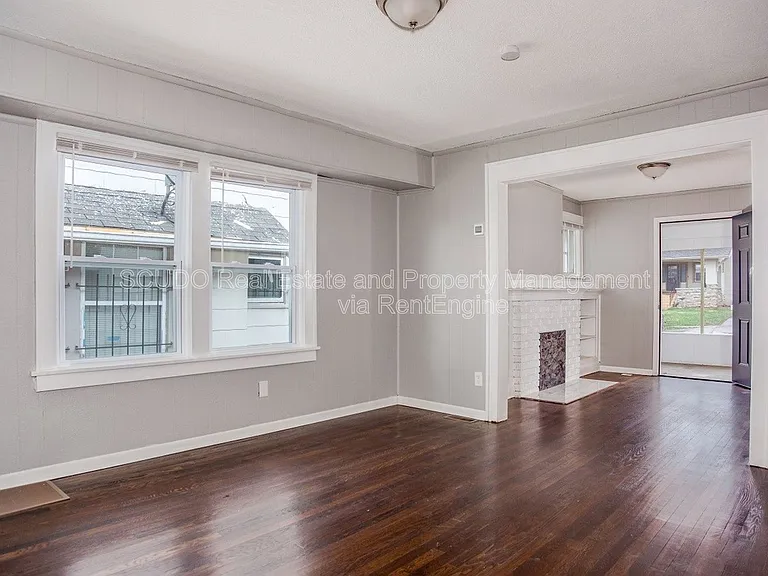 5002 Euclid Ave E — Photo 6