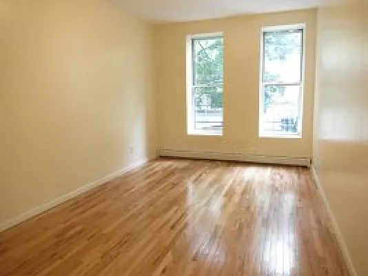 Rented by Bohemia Realty Group | media 18