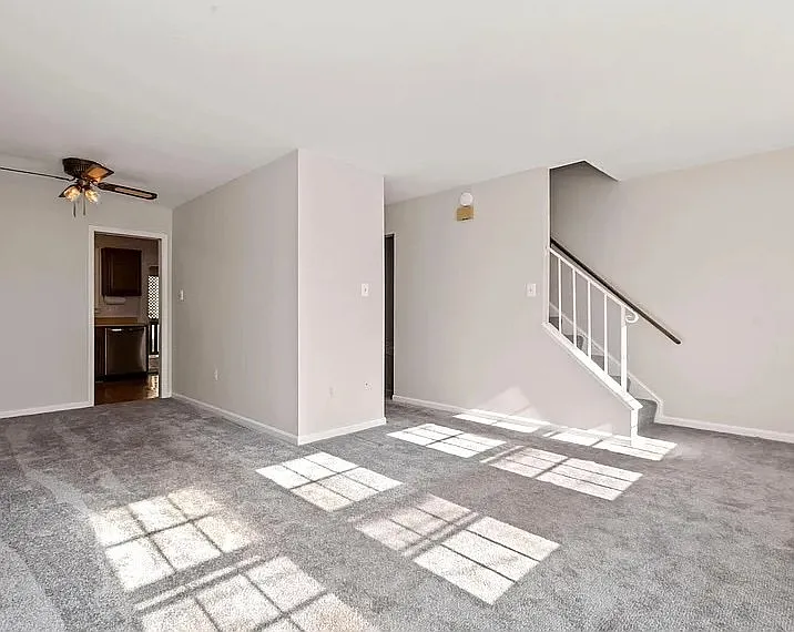 1902 Curtis Ct SE — Photo 12