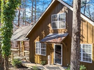 3016 Pathway Rd, Gainesville, GA 30501