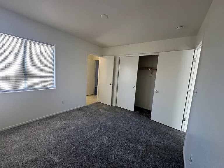 930 Wembly Hills Pl — Photo 6