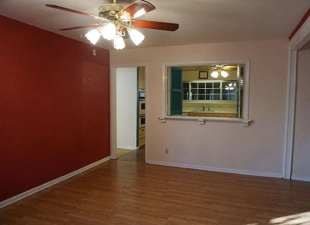 3 bed, 1415 sqft, $2,000 — Photo 3