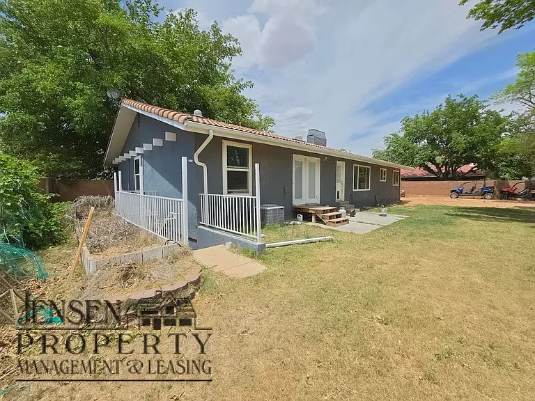 1151 W Wesley Powell Dr — Photo 40