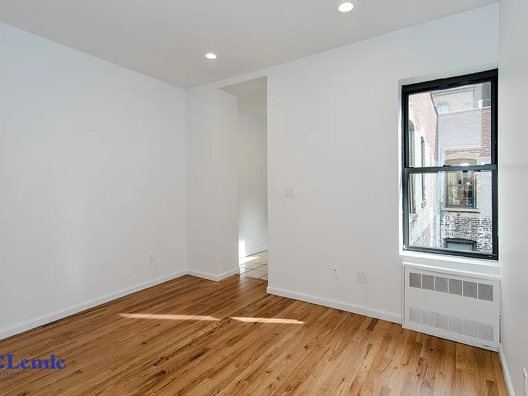 141 E 26th St #6D — Photo 1