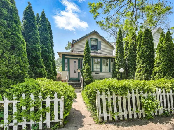 1914 Foster St, Evanston, IL 60201