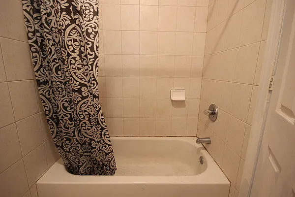 Rented by Nooklyn NYC LLC | media 24