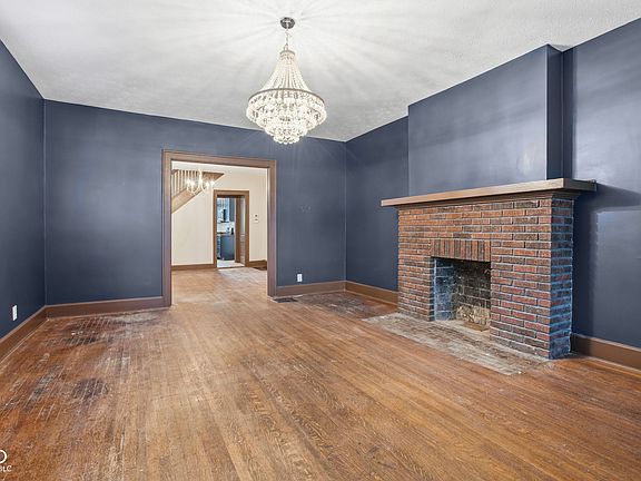 5th image of 3244 Ruckle St