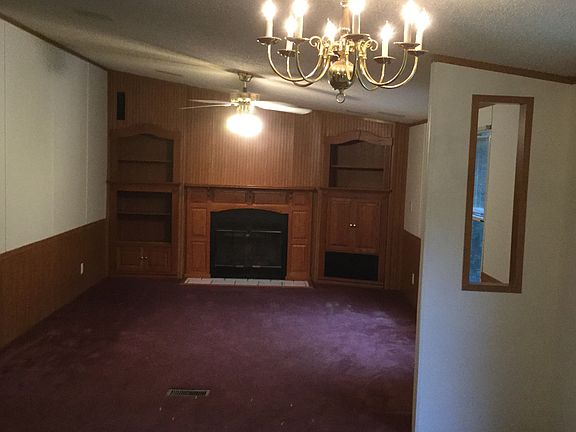 Dining area & Family room
