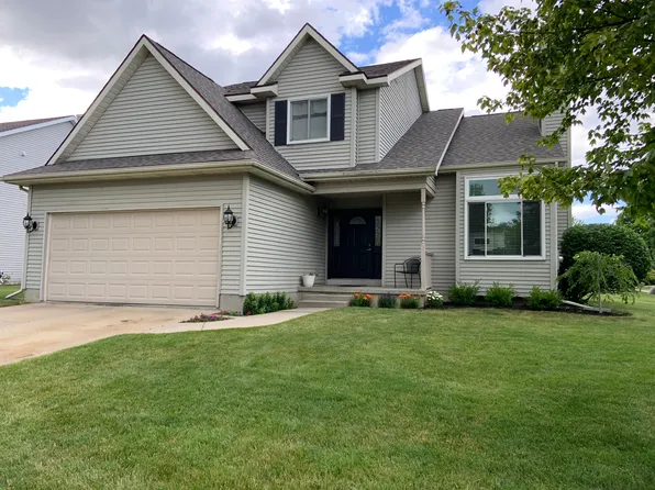 1421 Abbey Ln, Mount Pleasant, MI 48858