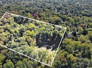 1 Hobson Ave, Waterford, MI 48328