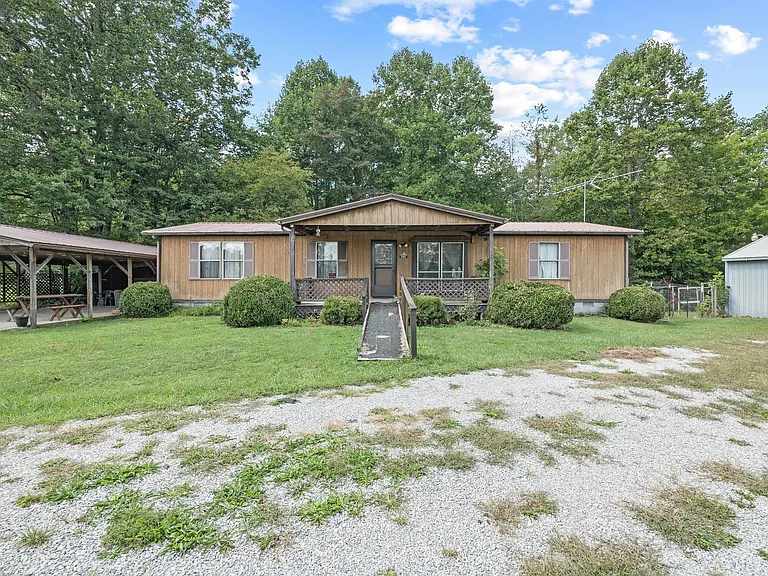 1345 Midway Rd — Photo 6