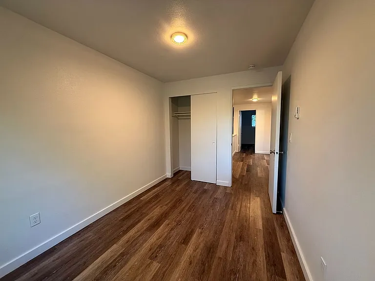 Baker 38 Apartments — Photo 24