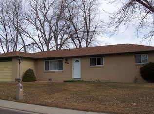 40 Birch Ct, Longmont, CO 80503