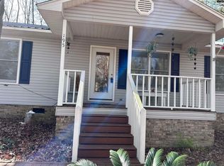 195 Lexington Ln, Chapin, SC 29036