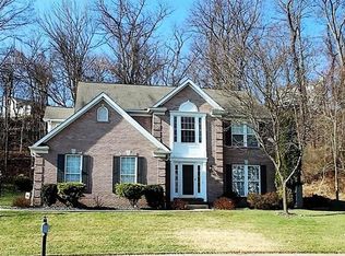 5018 Spruce Dr, Coraopolis, PA