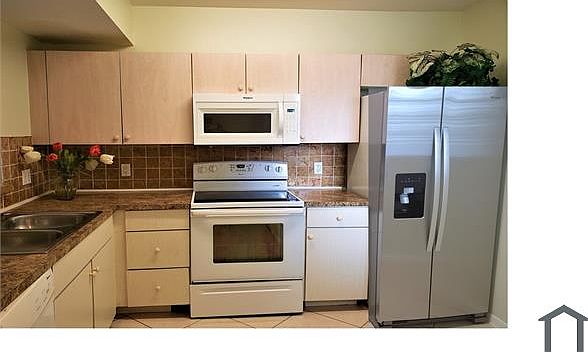 1st image of 1095 Golden Lakes Blvd APT 911