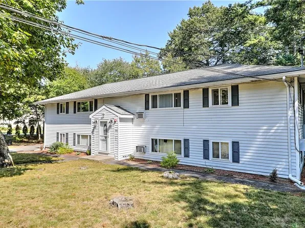 991 Main St #2, Wareham, MA 02571