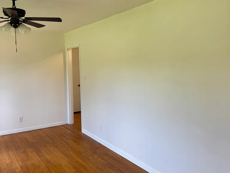 8309 Prince Edward Rd — Photo 8