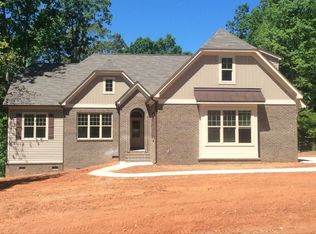 152 Hawks Landing Dr, Troutman, NC 28166