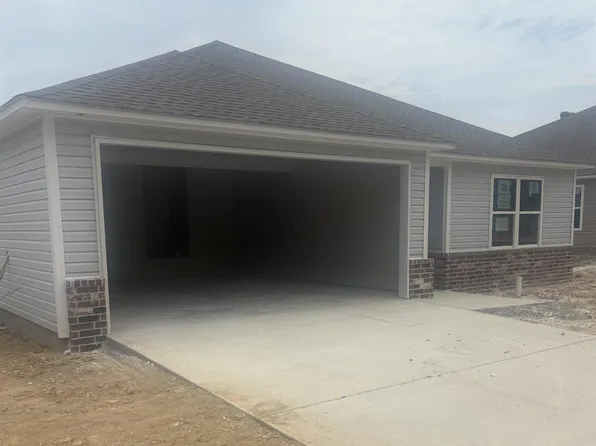 1406 Manor Oaks Blvd, Searcy, AR 72143