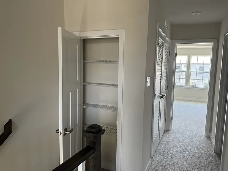 339 E Cochran St #339 — Photo 8
