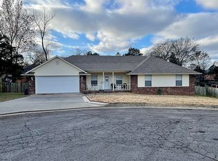 1709 Broken Hill Dr, Van Buren, AR 72956